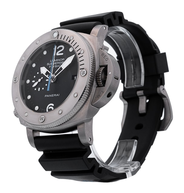 Panerai Luminor Submersible PAM00614 Image 2